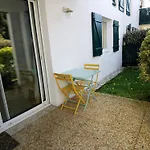 Au Calme Apartment